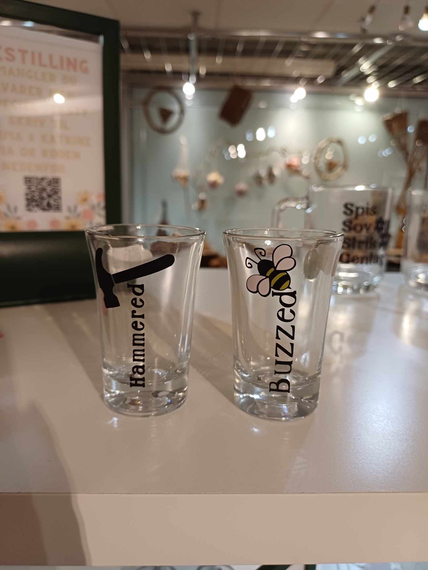 Shots glas